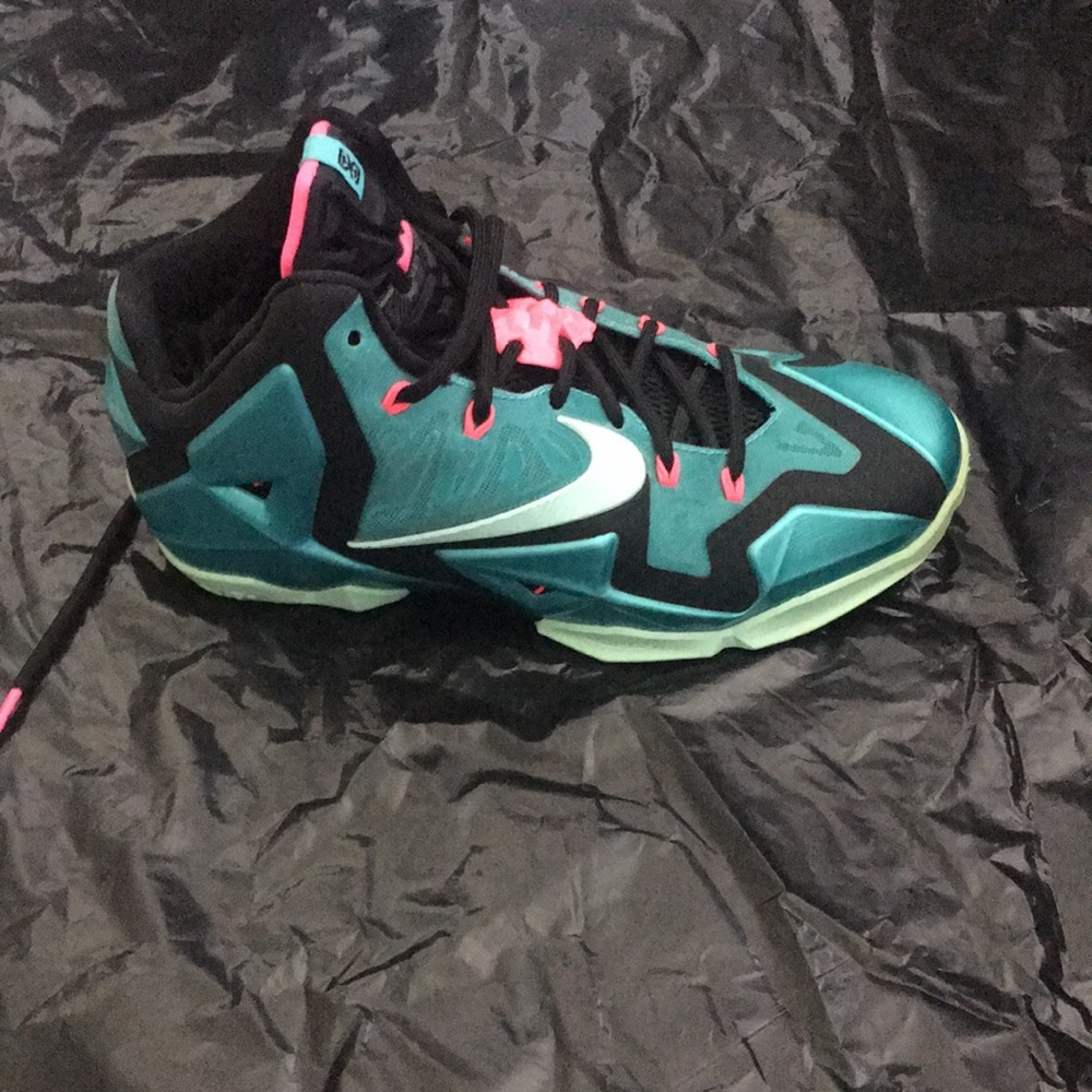 Lebron 11 South Beach